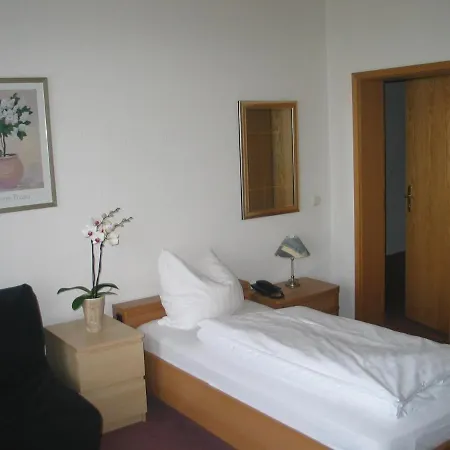 Adler Hotel Dresden-3