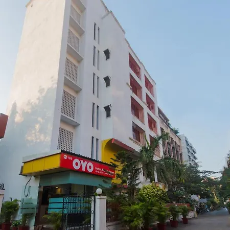 Fabhotel Annex Executive-3
