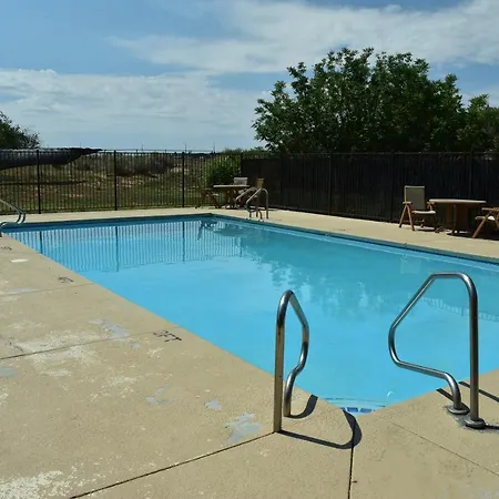 Rodeway Inn-3