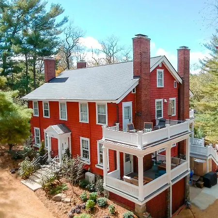 The Applewood Manor-2