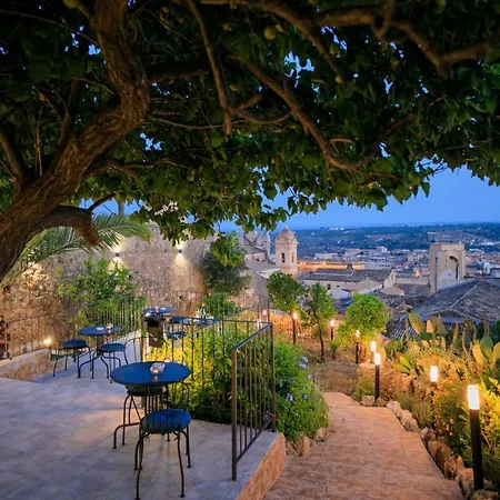 Trigona Garden Suite-2