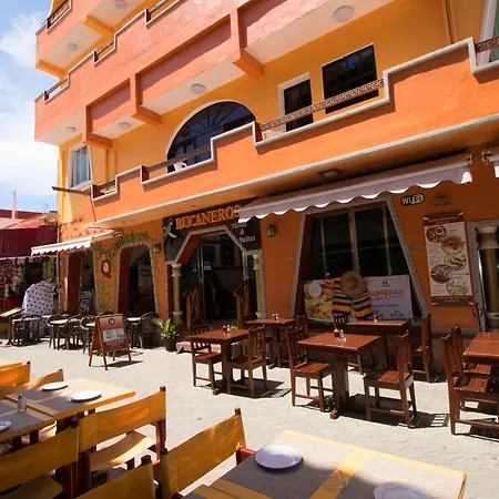 Hotel Bucaneros Isla Mujeres-2