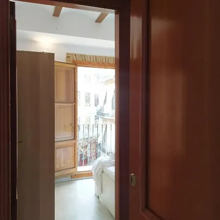 Apartamentos Con Encanto En Pleno Casco Antiguo Ron Valenciayole-2