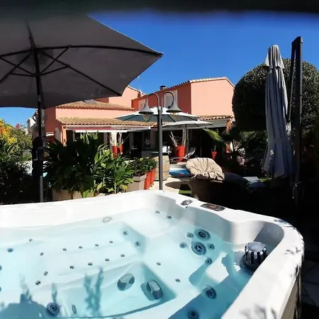 Location Chambre d'hôtes Grau du Roi Mas des Marines Piscine Adult only-2