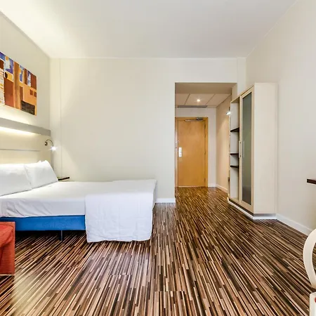 Hotel YIT Ciudad De Zaragoza-2