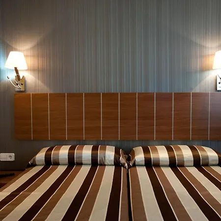 Hostal Bcn 46-3