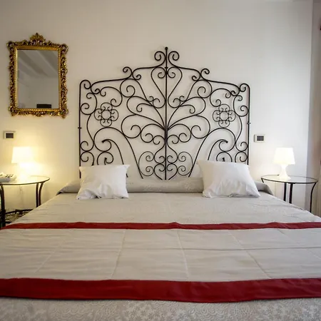 Hotel Antigo Trovatore-3