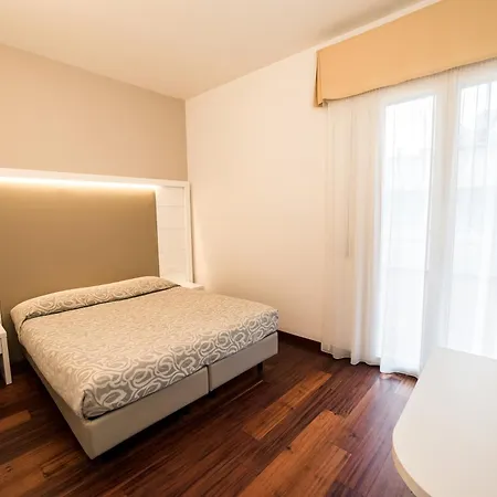 Hotel Alexander-2