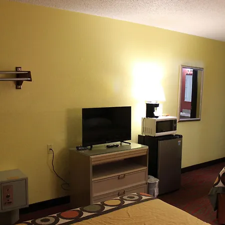 Super 8 By Wyndham Kalamazoo-3