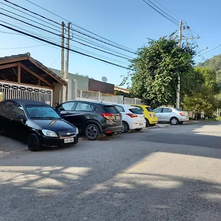 Hospedagem Maria Joana-2