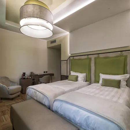 Solo Experience Hotel-3