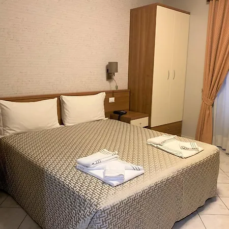 Hotel Lo Scudiero-3