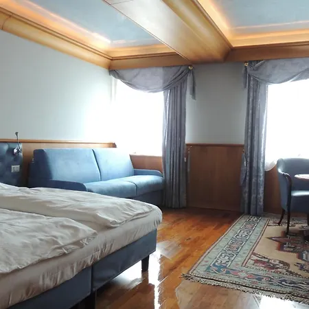 Grand Hotel Astoria-3