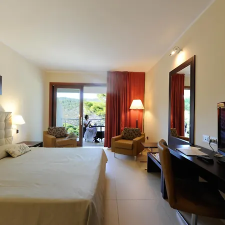 Hotel del Faro - Pugnochiuso Resort-3