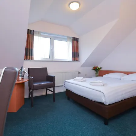 Fletcher Landhotel Bosrijk Roermond-2