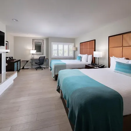 Mariposa Inn And Suites-3