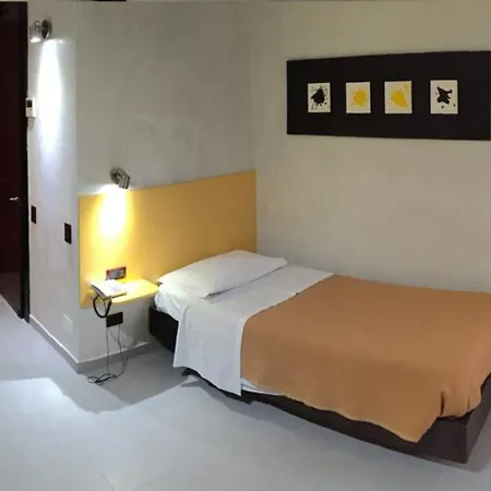 Hotel 38-2