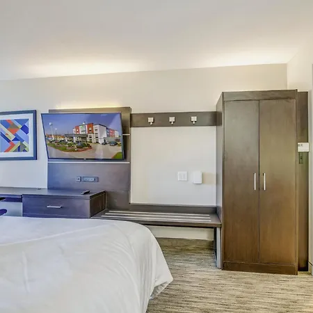 Holiday Inn Express & Suites Longview North By Ihg-2