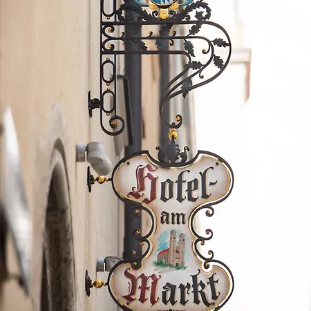 Hotel Am Markt-3
