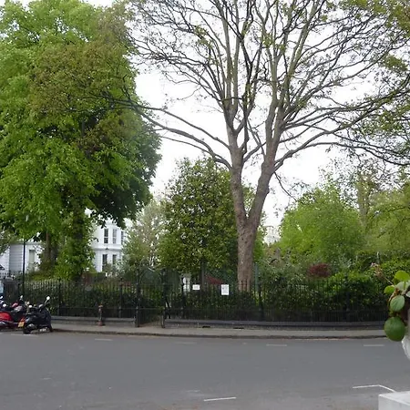 Comfort Inn Notting Hill-2
