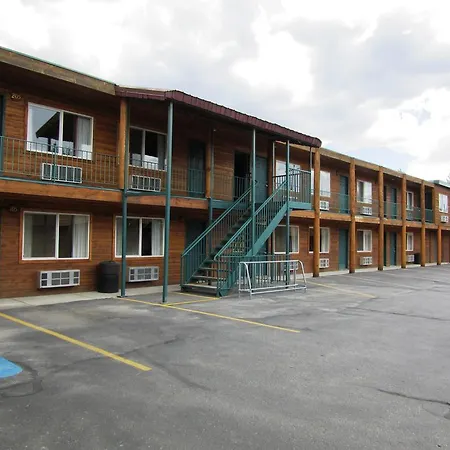 Yellowstone Country Inn-2
