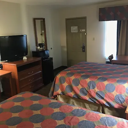 Super 8 By Wyndham Cave City-3