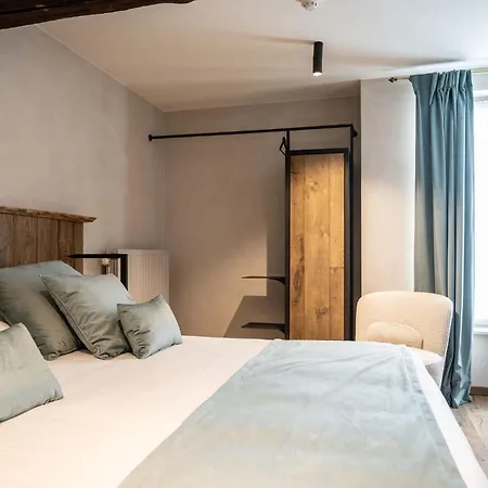 Hotel Lea - Maison Caerdinael-3