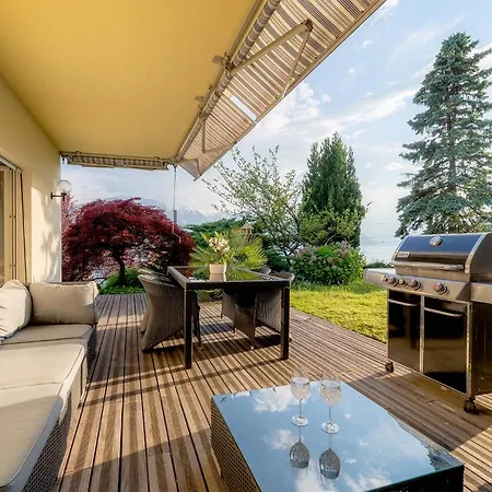 Ground Floor Rooms With Stunning Lake View & Garden Access-3