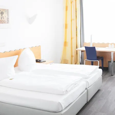 Hotel Ambiente-3