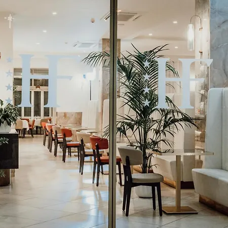 Hotel Falli-2