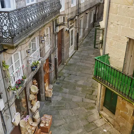 Hostal la Colegiata-3