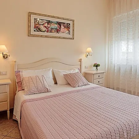il Castello Guest House-2