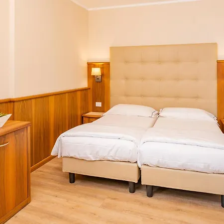 Hotel Centrale-2