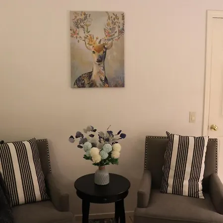 Cozy Getaway With Ocean View And Private Entrance!-3