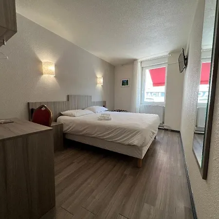 Hotel Le Foirail-3
