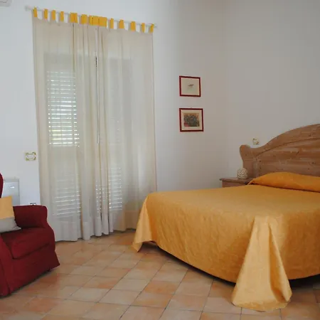 Hotel Giardino Giamperduto-2