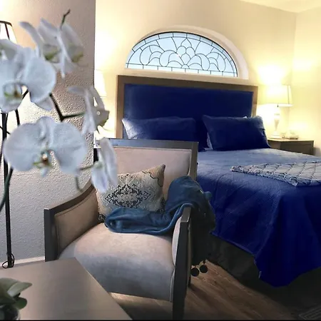Hotel Breakers-2