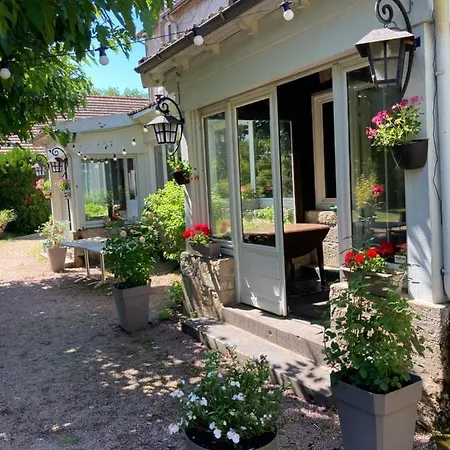 Hostellerie du Vieux Moulin-3