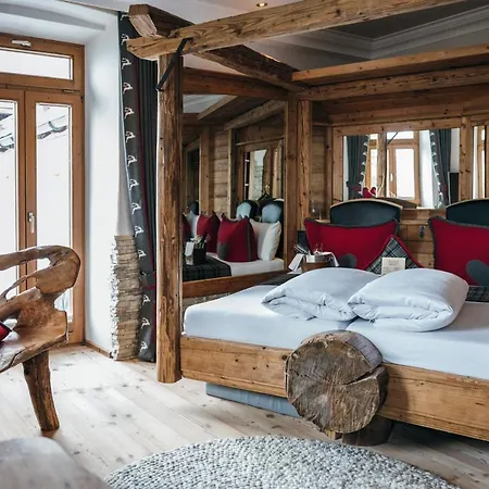 Boutiquehotel Blaue Burg-3
