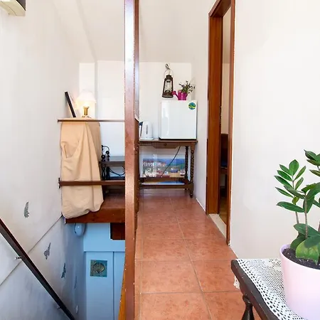 Split Accommodation-2
