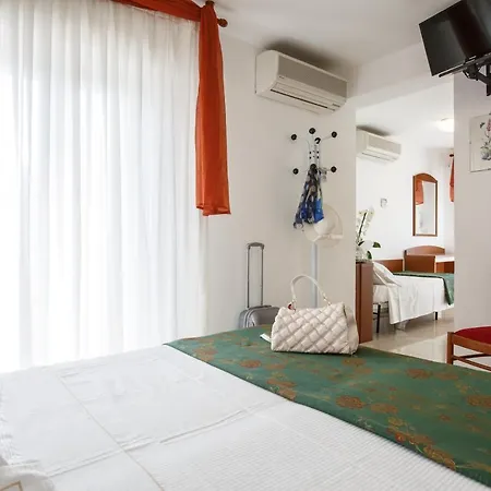 Hotel Ada-3