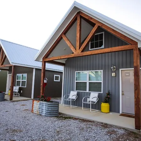 Knotty Squirrel Cabins-3