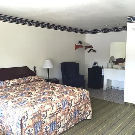 Budget Inn Of Lodi-2