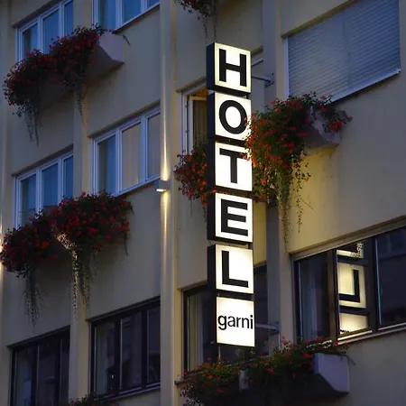 Hotel Garni Oberrhein-3