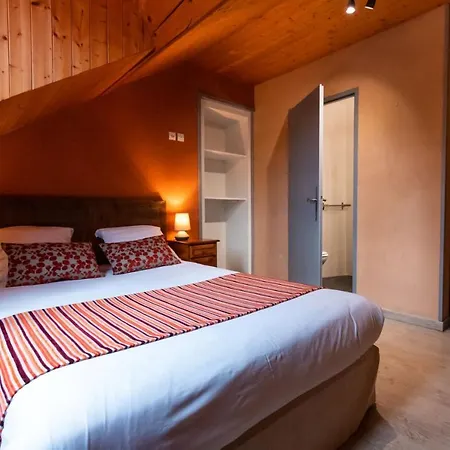 Auberge De La Croix Perrin-2
