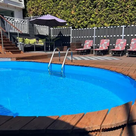 O&W Ferienhaus mit Pool nähe Nürburgring, Adenau-3