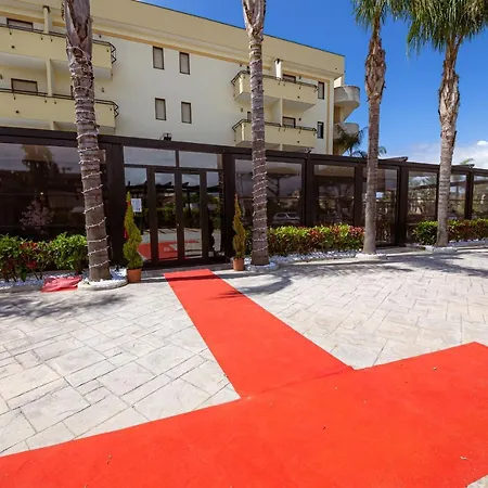 Abalon Pompei Resort-3