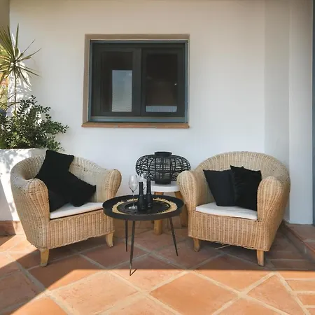 B&B Muse Marbella-3