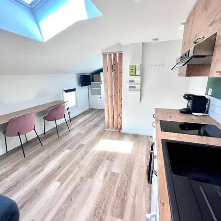 LE QUAI 6 - Studio neuf CALME LUMINEUX - CLIM - WiFi - Gare à 200m-2