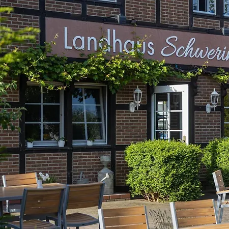 Landhaus Schwerin-2